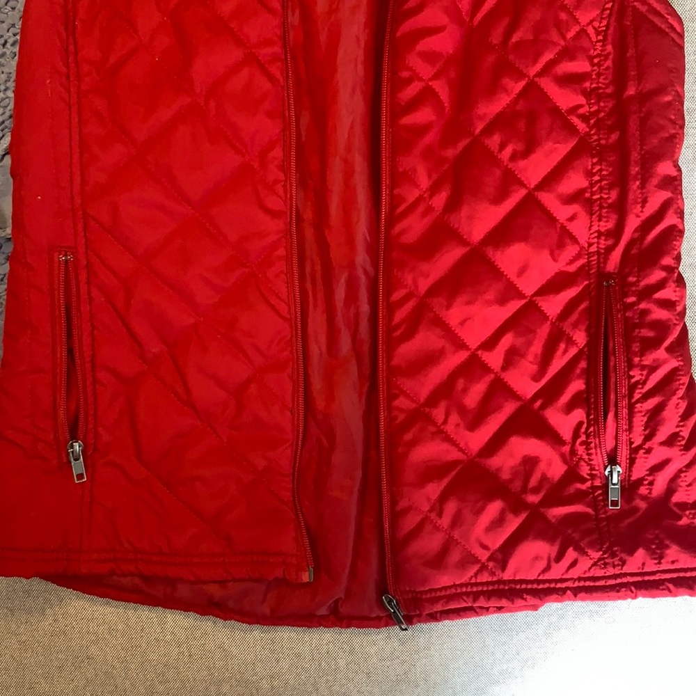 Relativity Vest - Picture 3 of 5